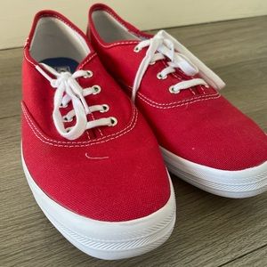 Never worn, red keds. Size 7